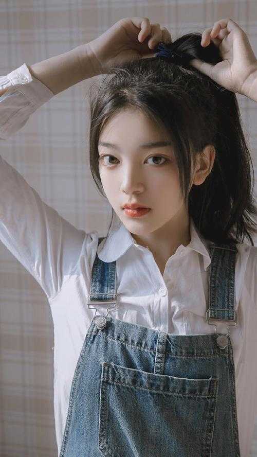 七零真少爷，假死离家去西北
