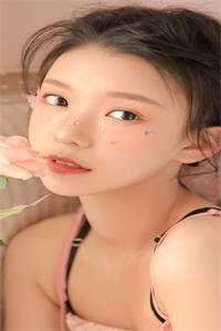 离婚后，我成了大佬们的白月光