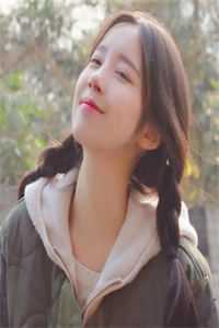 嫂子怀孕后做美女主播一炮而红