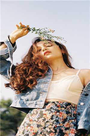 女儿被喂酒身亡，育儿嫂妻子却在带学长儿子