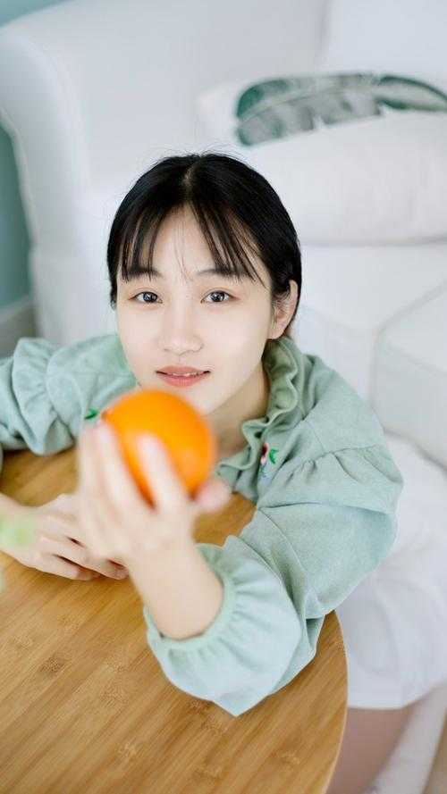 年会和闺蜜互换奖品后，我被老板娘杀了