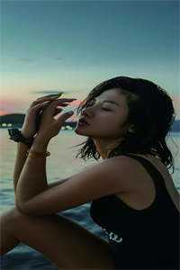 他归来时如海澎湃