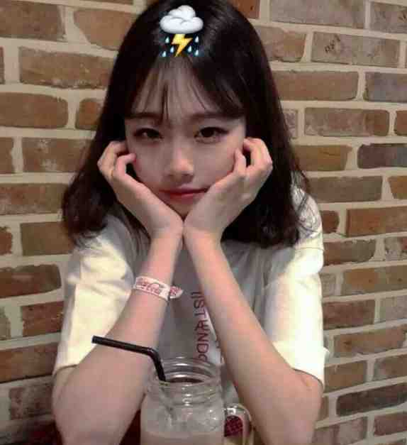 犹是春闺梦里人