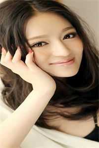 新婚夜老公喂我安眠药