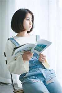 女儿用奖学金给全家买礼物却漏掉我