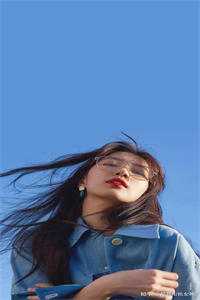 世子想掳我做偏房，殊不知我是皇后娘娘