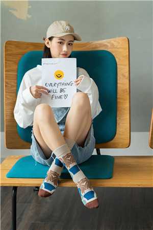 女儿被同学群殴后，我把一身血衣还给国家