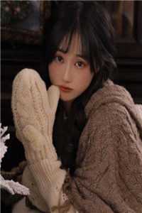 领证当天，我收到女友和她助理的结婚证