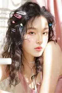 婆婆被流浪汉欺辱时，未婚夫正在陪养妹看日出