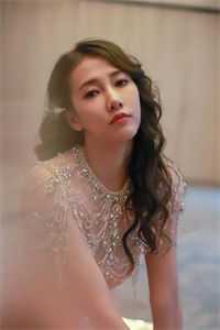 被世子退婚后，我成了九王妃