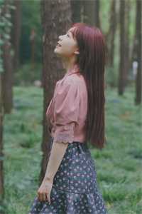 我和女儿死后，丈夫跪在墓前忏悔