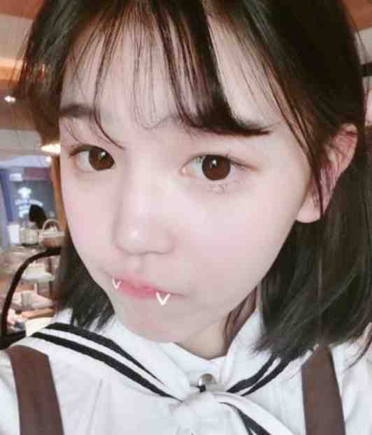 美人娇媚