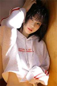 被逼给丈夫青梅挡酒中毒后，婆婆跪求他救我