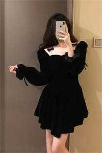 嫁给妖王后，捉妖师哥哥疯了