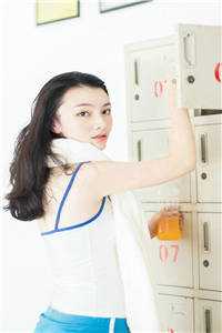 婚礼上，我为竹马换个新娘