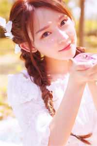 替她屈膝后，他求我回首