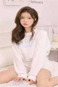 闪婚后，霸总他马甲掉光了