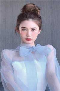 觉醒末世记忆后，乖巧丫头变叛逆女