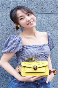 后宅丫鬟小福女，竹马世子宠疯了