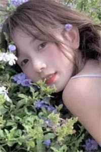 重⽣后，我带着⼥⼉远离渣男前夫