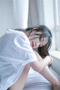未婚妻毁我天劫，我以身殉道踏平世间