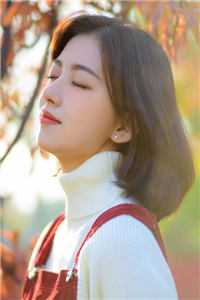 君坐高台，妾入尘埃