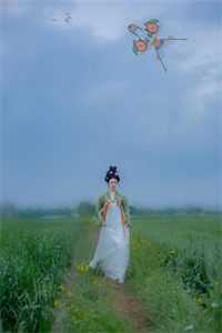 八女帝全背叛，重生后哭着求复合