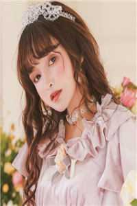 梦里不知身是客