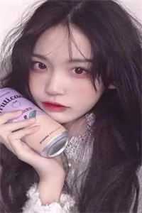 和霸总离婚后，他从不在意变求复婚