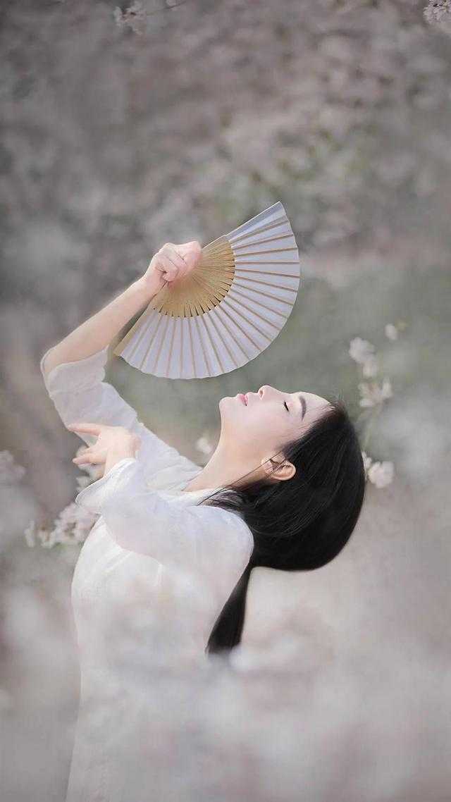 霜华染鬓情难守(苏绮萝霍霆渊)在线阅读免费小说_完整版小说免费阅读霜华染鬓情难守(苏绮萝霍霆渊)