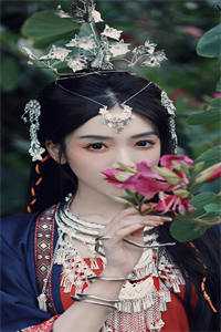 小青梅回来后，装疯七年的夫君不装了