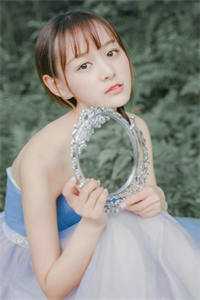 重生后，我不要人脉广的妈妈了