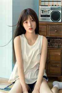 弃女儿救白月光，提离婚他全球疯找