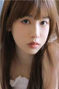 女儿火化时，渣总在陪白月光女儿过生日