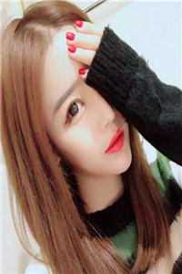 婚后五年，他说不喜欢花瓶