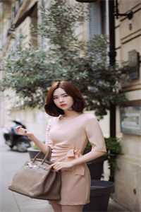 我靠美丑障碍在直播间当混子