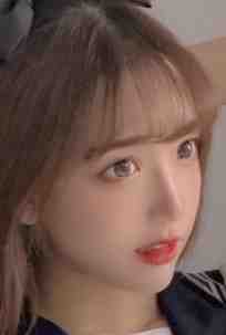 女儿是骨灰级颜控