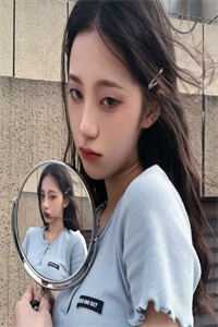 她用五年时间扶我上位后，我把她休了