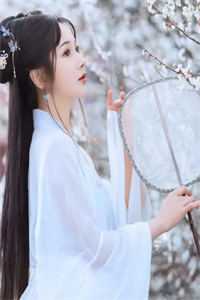 开局复刻校花神级天赋，她反手提剑上门