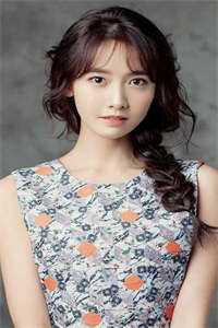 重生后，我不救厂花老婆了