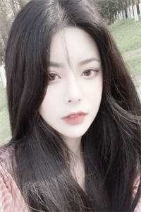重生后，我让贫困生身败名裂