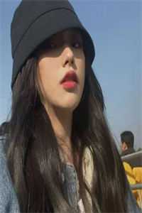 渣父子偏爱白月光？离婚后她又美又飒