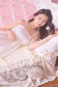 开局离婚，赚下亿万重追老婆