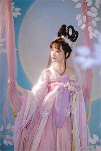 大理客栈：我的绝美女租客