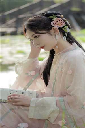 沈芙萧煜小说叫什么名字_萧煜沈芙小说在哪里可以看