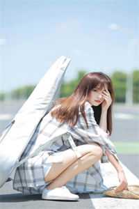 热门小说完结穿成明君心尖宠，众妃谄媚我开摆(赵无眠无眠)_穿成明君心尖宠，众妃谄媚我开摆赵无眠无眠免费小说推荐