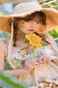 开局绑系统，高冷班花为我倾倒