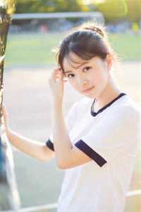 重生后，我把人生都给了姐姐