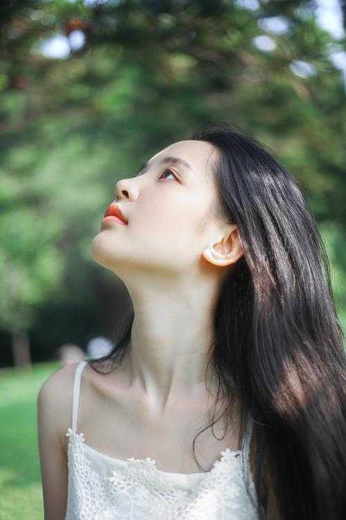 免费小说在线看嫁腹黑大佬，娇艳美人撩他诱哄他季煜辰慕颜_嫁腹黑大佬，娇艳美人撩他诱哄他季煜辰慕颜好看的小说推荐完结