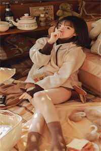 我，顶级歌后，为救他伤了嗓子